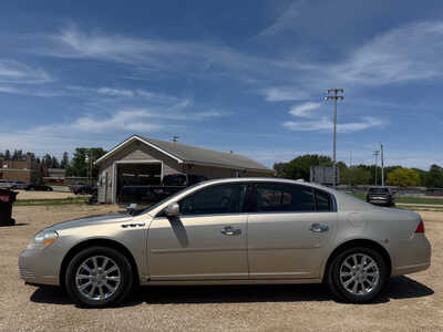 2009 Buick Lucerne, $4998. Photo 2