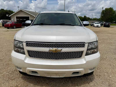 2010 Chevrolet Suburban, $11198. Photo 8