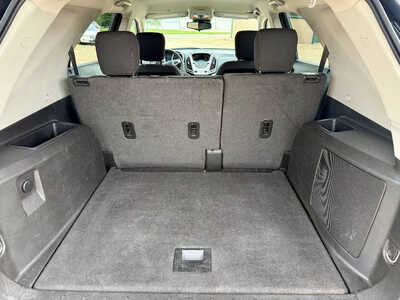 2014 Chevrolet Equinox, $10198. Photo 12
