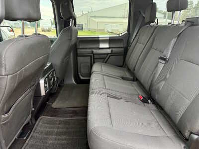 2015 Ford F150 Crew Cab, $18198. Photo 11