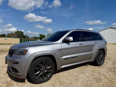2018 Jeep Grand Cherokee, $19198. Photo 1