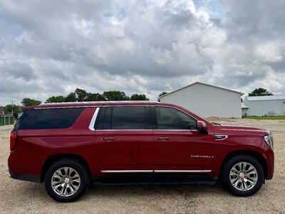 2021 GMC Yukon XL, $42198. Photo 6