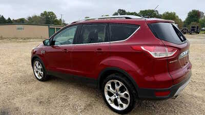 2014 Ford Escape, $3198. Photo 3