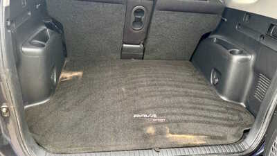 2009 Toyota RAV4, $10198. Photo 11