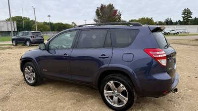 2009 Toyota RAV4, $10198. Photo 3