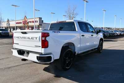 2024 Chevrolet 1500 Crew Cab, $47805. Photo 6