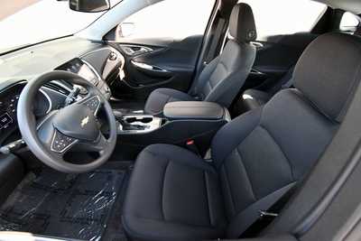 2025 Chevrolet Malibu, $26620. Photo 10