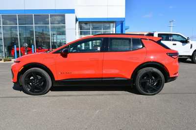 2025 Chevrolet Equinox, $47890. Photo 3