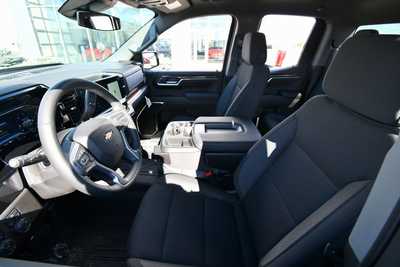 2025 Chevrolet 1500 Ext Cab, $53260. Photo 10
