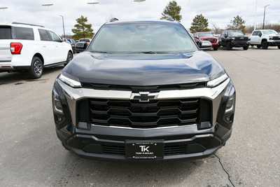 2025 Chevrolet Equinox, $35930. Photo 9
