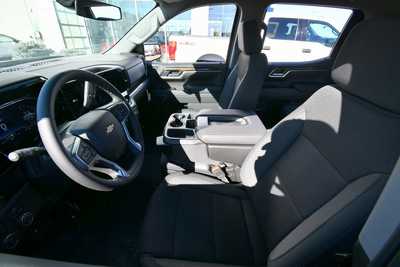 2025 Chevrolet 1500 Crew Cab, $59120. Photo 10