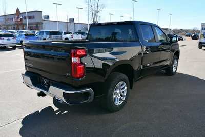 2025 Chevrolet 1500 Crew Cab, $59120. Photo 6