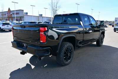 2025 Chevrolet 3500 Crew Cab, $88280. Photo 6