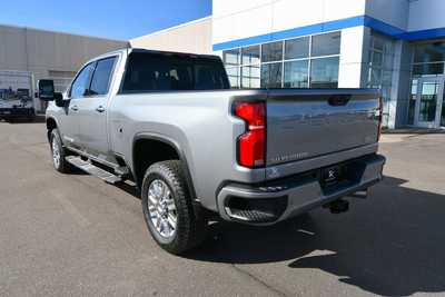 2025 Chevrolet 3500 Crew Cab, $85795. Photo 4