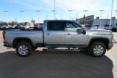 2025 Chevrolet 3500 Crew Cab, $85795. Photo 7