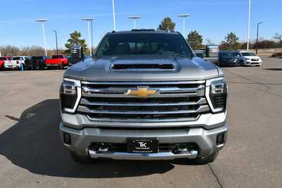 2025 Chevrolet 3500 Crew Cab, $85795. Photo 9