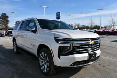 2025 Chevrolet Suburban, $83615. Photo 10