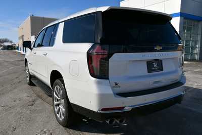 2025 Chevrolet Suburban, $83615. Photo 5