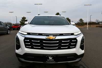 2025 Chevrolet Equinox, $28495. Photo 9