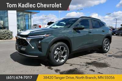 2025 Chevrolet Trax, $24885. Photo 1