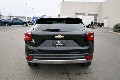 2025 Chevrolet Trax, $24885. Photo 5