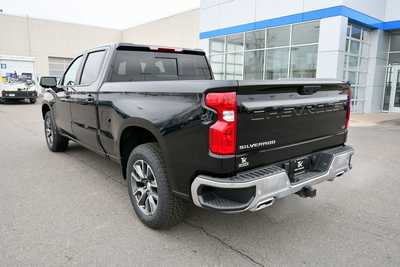 2025 Chevrolet 1500 Crew Cab, $58905. Photo 4