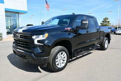 2023 Chevrolet 1500 Crew Cab, $44250. Photo 2