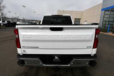 2022 Chevrolet 1500 Crew Cab, $44250. Photo 6