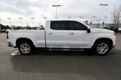 2022 Chevrolet 1500 Crew Cab, $44250. Photo 9