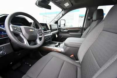 2025 Chevrolet 3500 Crew Cab, $72040. Photo 11