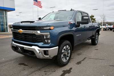 2025 Chevrolet 3500 Crew Cab, $72040. Photo 2