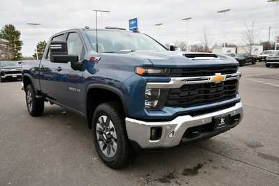 2025 Chevrolet 3500 Crew Cab, $72040. Photo 9