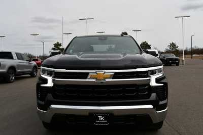 2023 Chevrolet 1500 Crew Cab, $42000. Photo 11