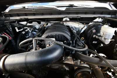 2018 Chevrolet 1500 Reg Cab, $29750. Photo 12
