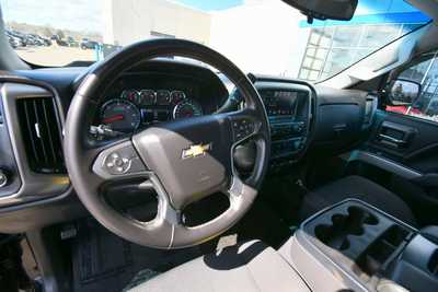 2018 Chevrolet 1500 Reg Cab, $29750. Photo 3