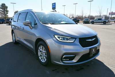 2021 Chrysler Pacifica, $23000. Photo 10