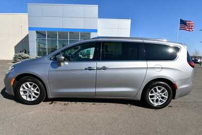 2021 Chrysler Pacifica, $23000. Photo 4