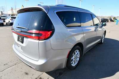 2021 Chrysler Pacifica, $23000. Photo 8