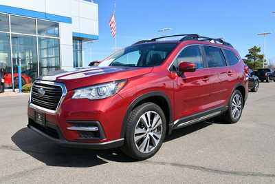 2022 Subaru Ascent, $28750. Photo 2
