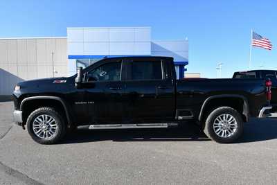 2022 Chevrolet 3500 Crew Cab, $54750. Photo 4