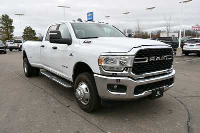2024 RAM 1500 Crew Cab, $54500. Photo 10