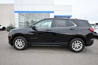 2023 Chevrolet Equinox, $24750. Photo 4