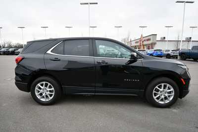 2023 Chevrolet Equinox, $24750. Photo 9