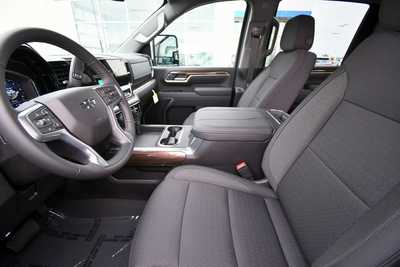 2025 Chevrolet 3500 Crew Cab, $65545. Photo 12