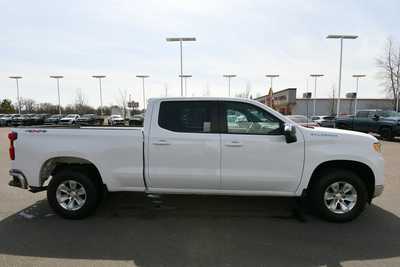 2023 Chevrolet 1500 Crew Cab, $40750. Photo 9
