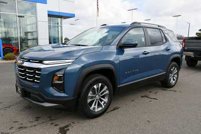 2025 Chevrolet Equinox, $32645. Photo 2