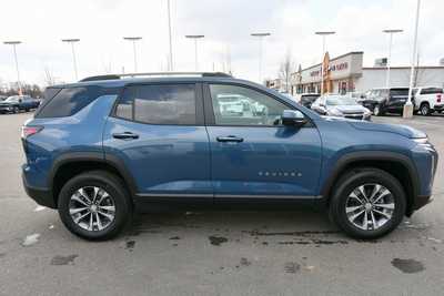 2025 Chevrolet Equinox, $32645. Photo 8