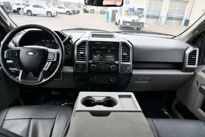 2015 Ford F150 Crew Cab, $14750. Photo 3