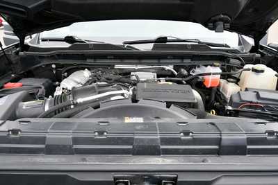 2021 Chevrolet 2500 Crew Cab, $57250. Photo 12