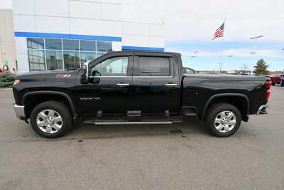2021 Chevrolet 2500 Crew Cab, $57250. Photo 4